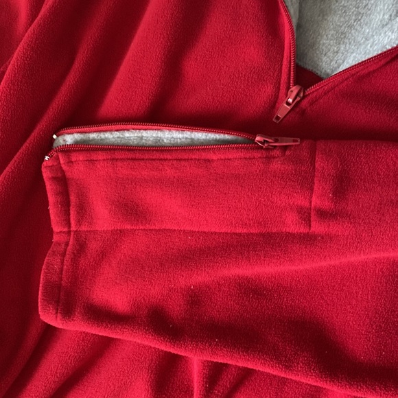 Very comfy pull over robe, size large. Length, 45” from top of shoulder. - Picture 4 of 5